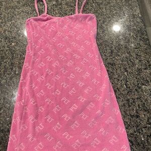 PRETTY LITTLE THING COVER UP